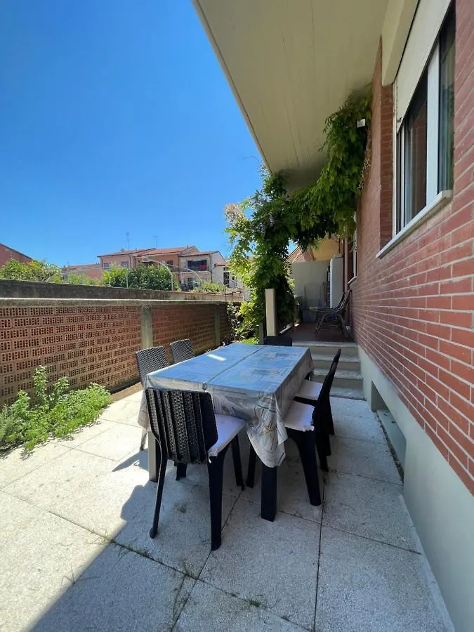 Casa Marina Giardino Delle Rose contacts